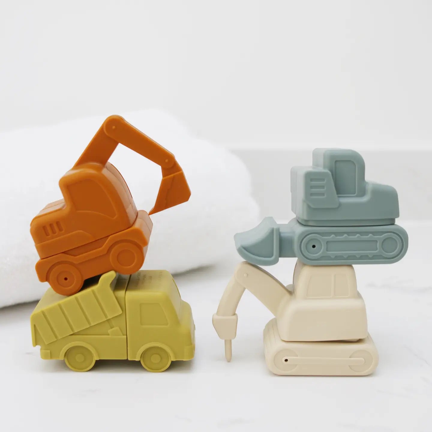 Construction Mold Free Silicone Bath Toy Set